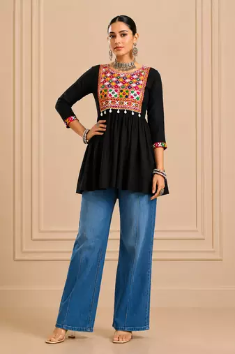 Black gamthi mirror work rayon kediya top