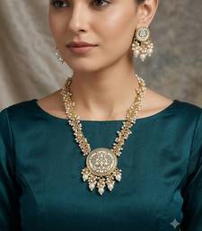 Gold-plated pearl beaded kundan style jewellery set with necklace & earrings