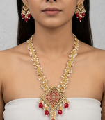 Gold-plated maroon kundan studded pearl cluster long thewa necklace & earrings set