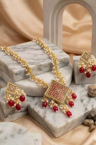 Gold-plated maroon kundan studded pearl cluster long thewa necklace & earrings set