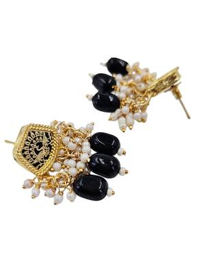 Gold-toned black kundan-studded peacock design long beaded necklace with earrings 4