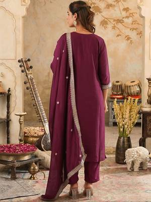 Women Ethnic Motifs Embroidered Regular Thread Work Kurta with Trousers & With Dupatta 2