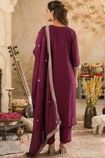 Women Ethnic Motifs Embroidered Regular Thread Work Kurta with Trousers & With Dupatta