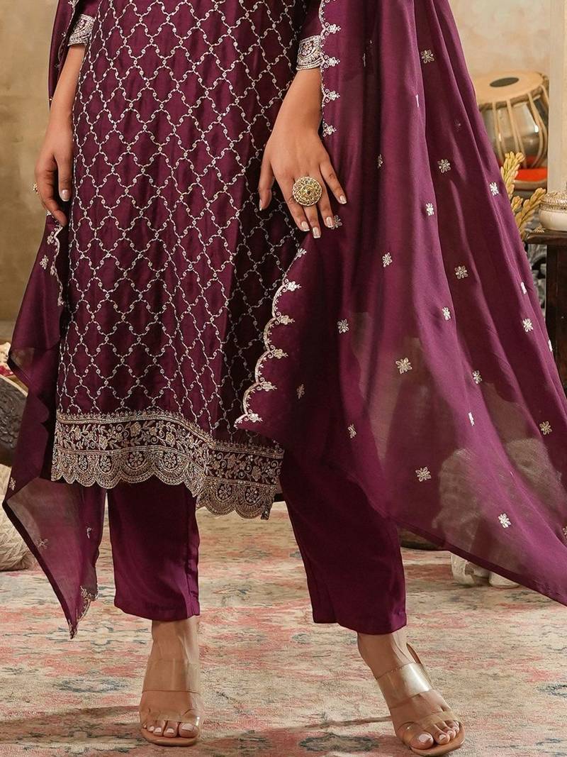Women Ethnic Motifs Embroidered Regular Thread Work Kurta with Trousers & With Dupatta