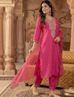 Women Ethnic Motifs Embroidered Regular Thread Work Liva Kurta with Trousers & With Dupatta 6