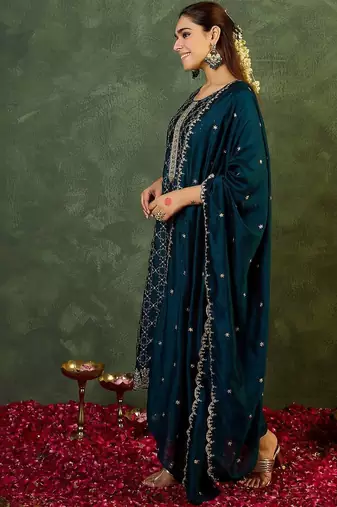 Women Ethnic Motifs Embroidered Regular Thread Work Kurta with Trousers & With Dupatta