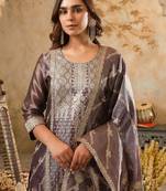 Women Ethnic Motifs Regular Kurta with Trousers & With Dupatta