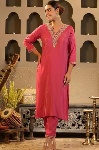 Women Ethnic Motifs Embroidered Regular Kurta with Trousers