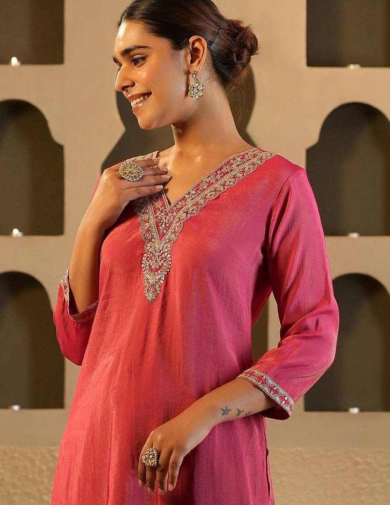 Women Ethnic Motifs Embroidered Regular Kurta with Trousers
