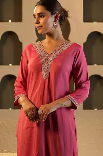 Women Ethnic Motifs Embroidered Regular Kurta with Trousers