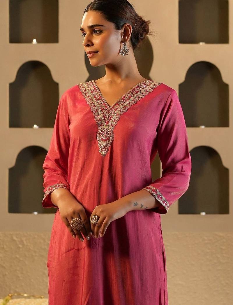 Women Ethnic Motifs Embroidered Regular Kurta with Trousers
