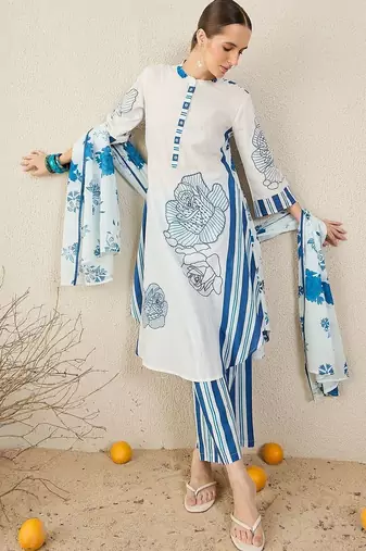 Women Floral Printed Regular Pure Cotton Kurta with Trousers & With Dupatta