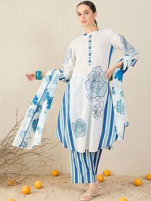 Women Floral Printed Regular Pure Cotton Kurta with Trousers & With Dupatta 6