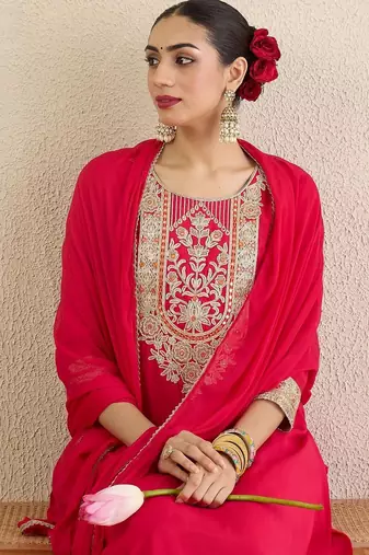 Women Ethnic Motifs Embroidered Regular Thread Work Kurta With Trousers & Dupatta