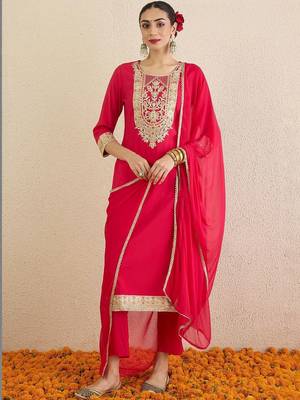 Women Ethnic Motifs Embroidered Regular Thread Work Kurta With Trousers & Dupatta 6