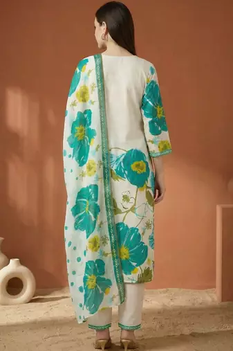 Women Floral Printed Regular Pure Cotton Kurta with Trousers & With Dupatta