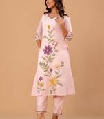 Women Floral Embroidered Regular Thread Work Kurta with Trousers