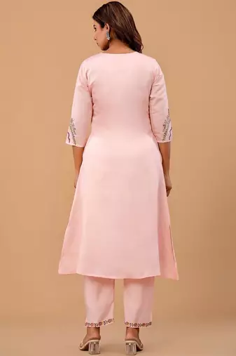 Women Floral Embroidered Regular Thread Work Kurta with Trousers