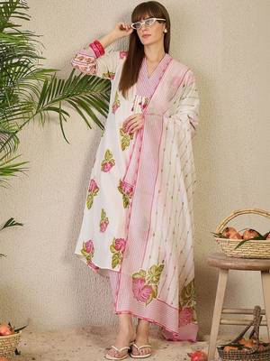 Women Floral Printed Regular Pure Cotton Kurta with Trousers & With Dupatta 1