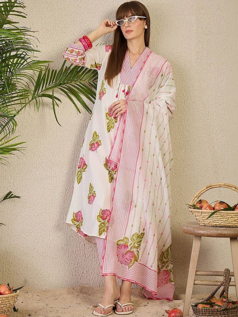 Women Floral Printed Regular Pure Cotton Kurta with Trousers & With Dupatta