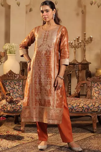 Women Ethnic Motifs Regular Kurta with Trousers & With Dupatta