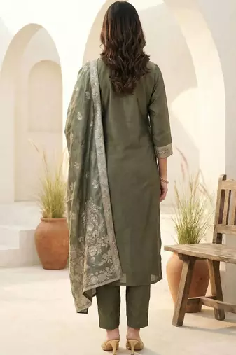 Women Regular Kurta with Trousers & With Dupatta