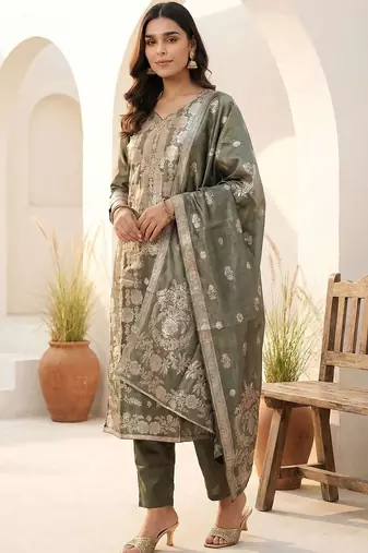 Women Regular Kurta with Trousers & With Dupatta