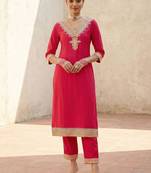 Women Ethnic Motifs Embroidered Regular Thread Work Kurta with Trousers