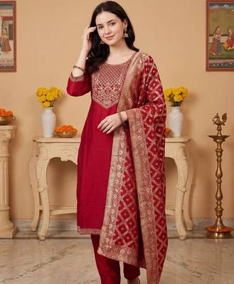 Women Ethnic Motifs Embroidered Regular Thread Work Kurta with Trousers & With Dupatta 6