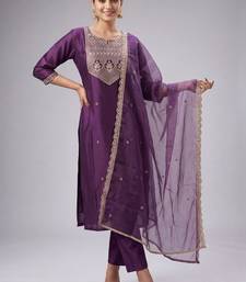 Women Ethnic Motifs Embroidered Regular Thread Work Kurta with Trousers & Dupatta