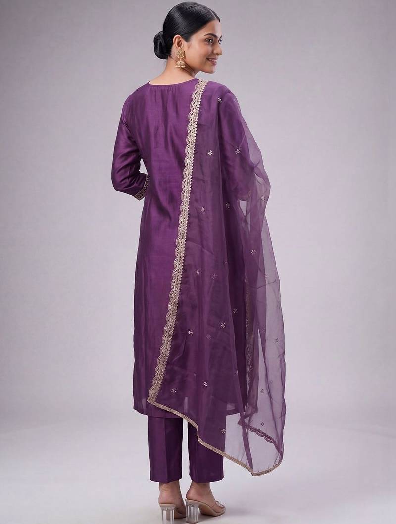 Women Ethnic Motifs Embroidered Regular Thread Work Kurta with Trousers & Dupatta