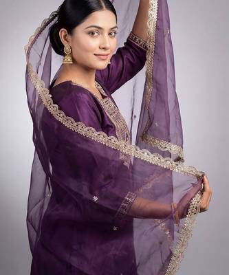 Women Ethnic Motifs Embroidered Regular Thread Work Kurta with Trousers & Dupatta 6