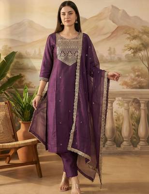 Women Ethnic Motifs Embroidered Regular Thread Work Liva Kurta with Trousers & With Dupatta 5