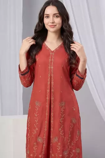Women Ethnic Motifs Embroidered Regular Thread Work Kurta with Trousers