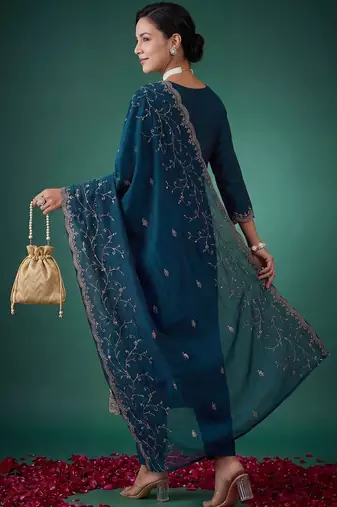 Women Ethnic Motifs Embroidered Regular Thread Work Kurta with Trousers & With Dupatta