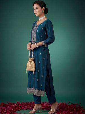 Women Ethnic Motifs Embroidered Regular Thread Work Kurta with Trousers & With Dupatta 7