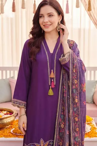 Women Ethnic Motifs Embroidered Regular Thread Work Kurta with Trousers & With Dupatta