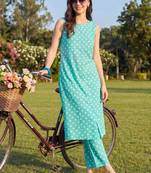 Women Printed Regular Pure Cotton Kurta with Trousers