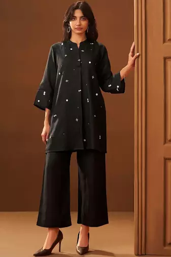 Women Ethnic Motifs Embroidered Regular Thread Work Kurta with Palazzos