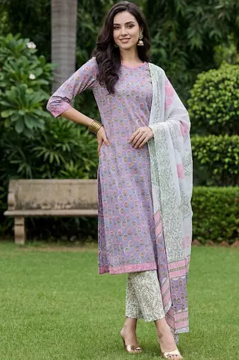 Women Floral Printed Regular Pure Cotton Kurta with Trousers & With Dupatta