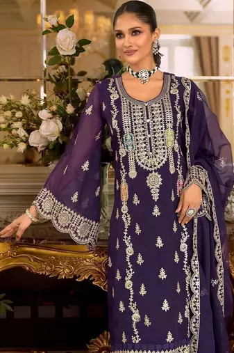 Women Ethnic Motifs Embroidered Regular Kurta with Trousers & With Dupatta