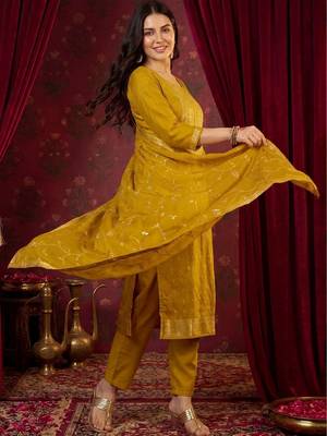 Women Regular Kurta with Trousers & With Dupatta 1