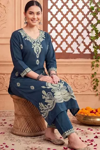 Women Ethnic Motifs Embroidered Regular Thread Work Pure Cotton Kurta with Trousers