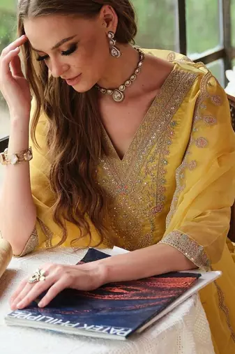 Women Ethnic Motifs Embroidered Regular Kurta with Trousers & With Dupatta