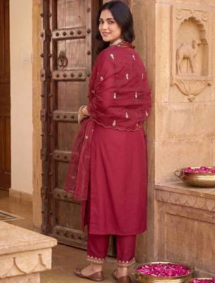Women Ethnic Motifs Embroidered Regular Gotta Patti Kurta with Trousers & With Dupatta 4