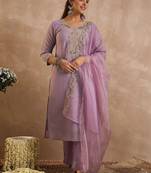 Women Paisley Embroidered Regular Liva Kurta with Trousers & With Dupatta