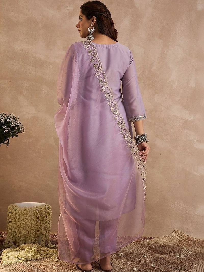 Women Paisley Embroidered Regular Liva Kurta with Trousers & With Dupatta