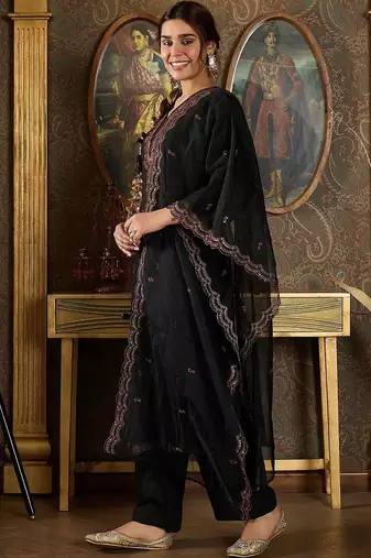 Women Ethnic Motifs Embroidered Regular Thread Work Kurta with Trousers & With Dupatta