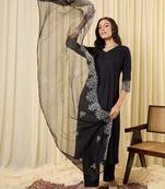 Women Ethnic Motifs Embroidered Regular Thread Work Kurta with Trousers & With Dupatta