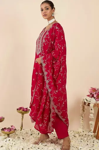 Women Ethnic Motifs Embroidered Regular Thread Work Kurta with Trousers & With Dupatta
